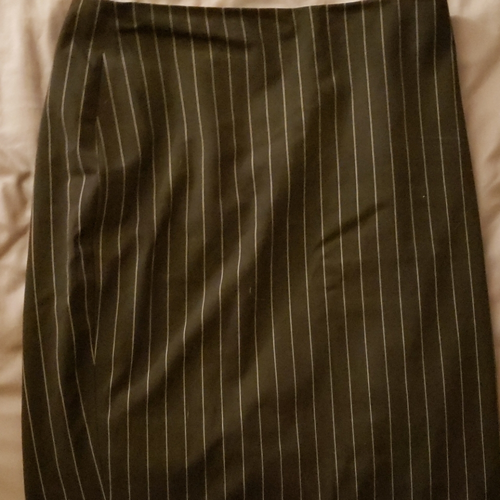Black and white stripped Pencil Skirt